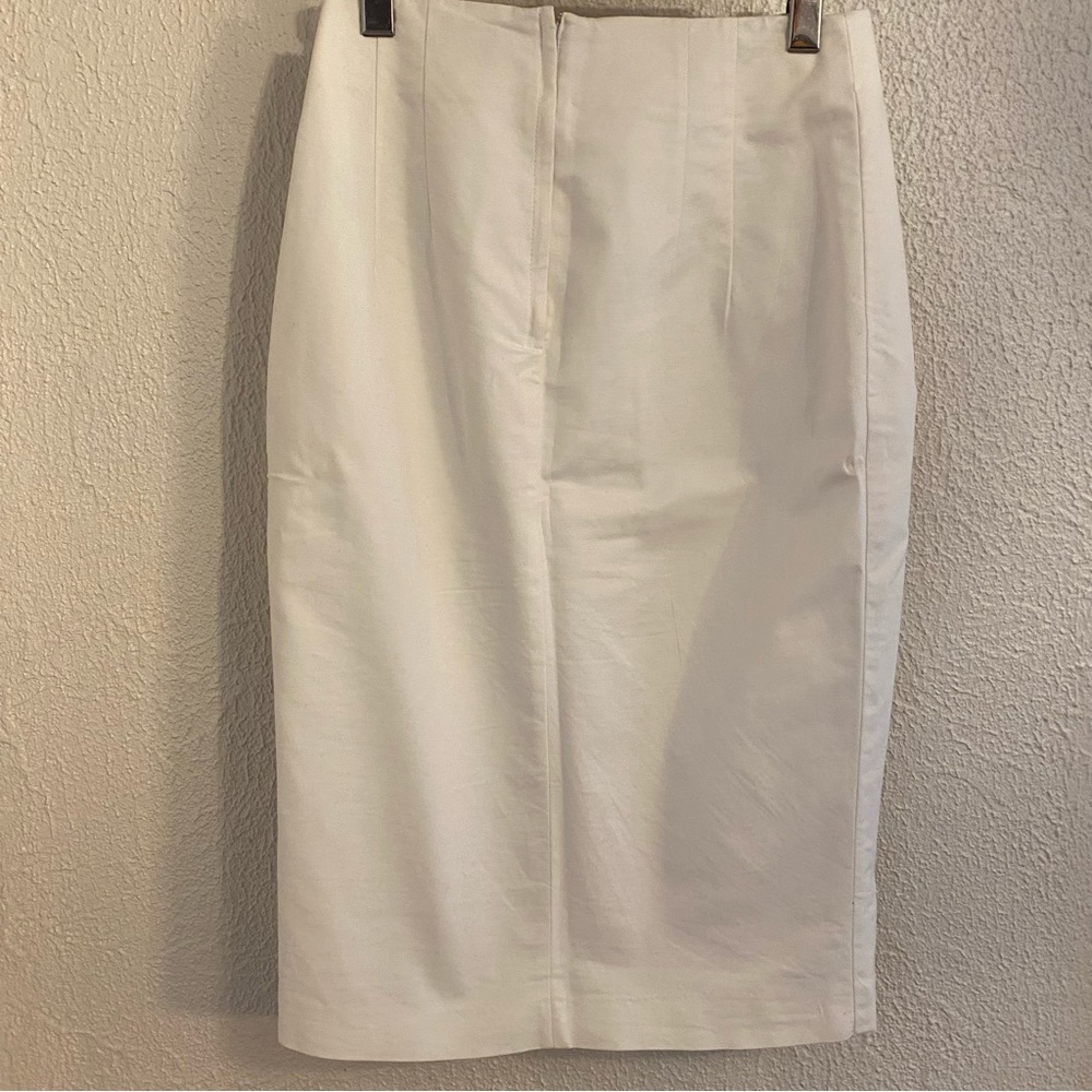 Le Chateau White Skirt